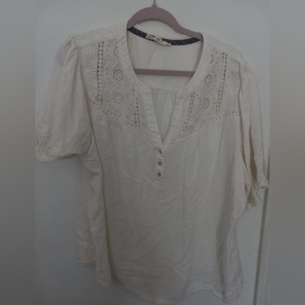Nurture by Lamaze Cream Lace Blouse